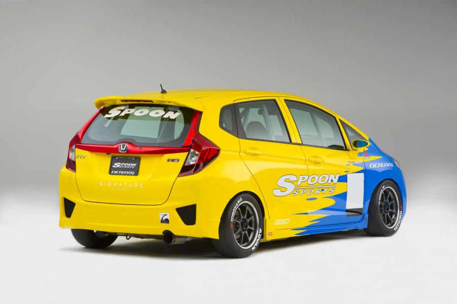 Honda Fit Super Taikyu by Spoon Sports 2014 года  (фото 2 из 7)